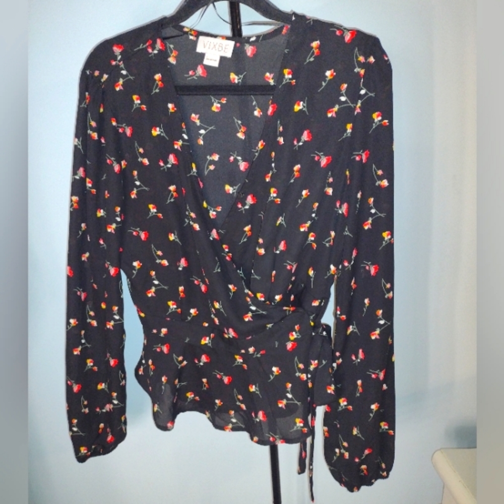 Floral Vixbe Top size L